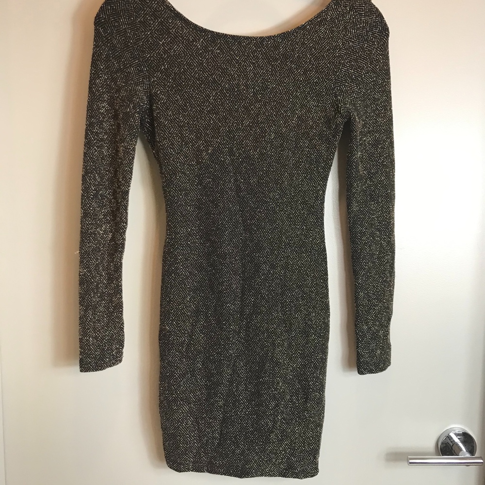 Reversible Gold and Black Form fitting dress